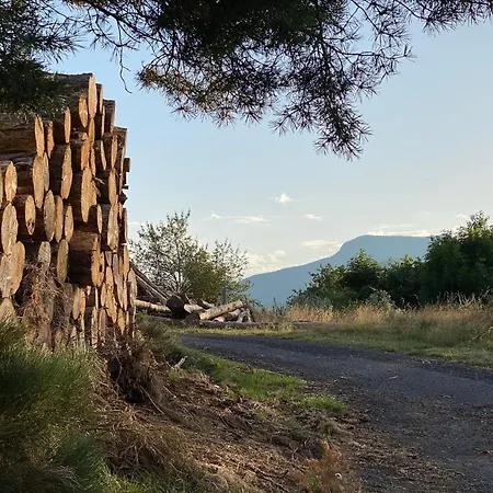 De Charme En Plein Coeur De L'ardeche Verte Holiday home *